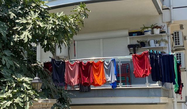 Balkonda Çamaşır Asmak Hukuki Sorun Çıkarabilir