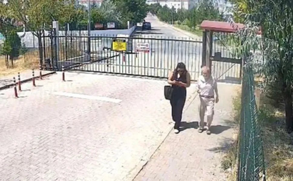 8 Yaşındaki Çocuk Dolandırıcılık Planını Bozdu